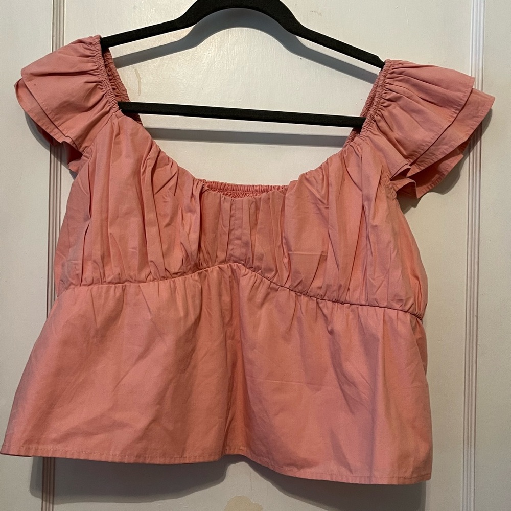 Abercrombie and Fitch peach crop top